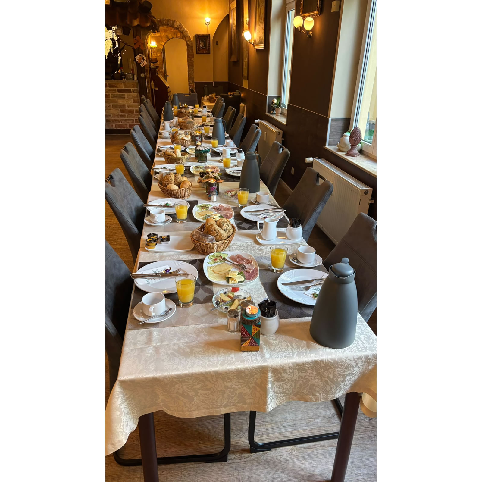 Frühstück in der Pension Chez Fasan