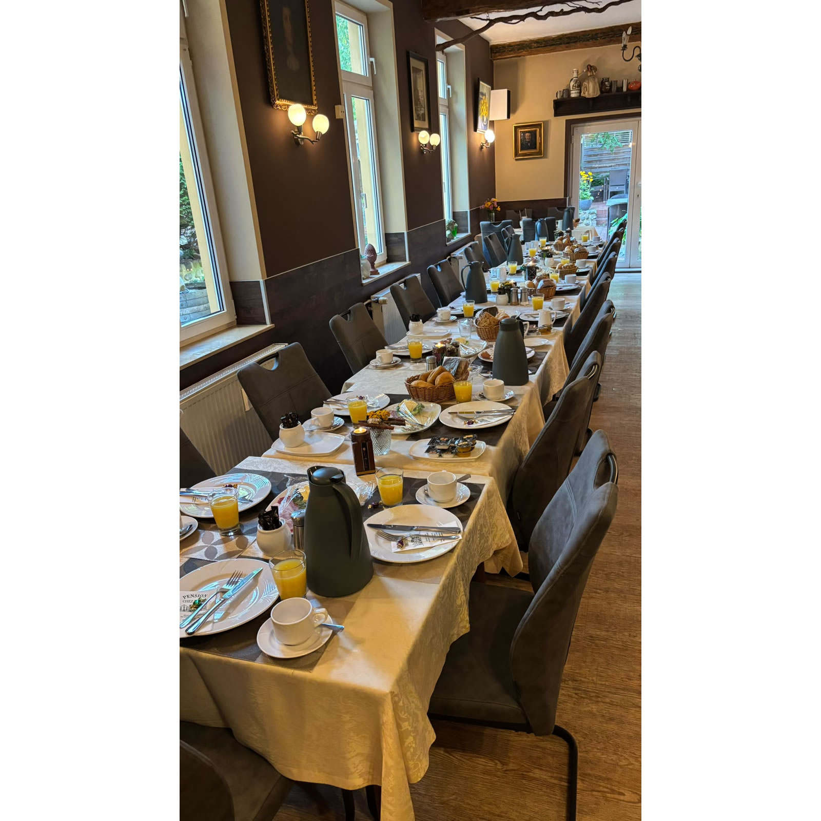 Frühstück in der Pension Chez Fasan