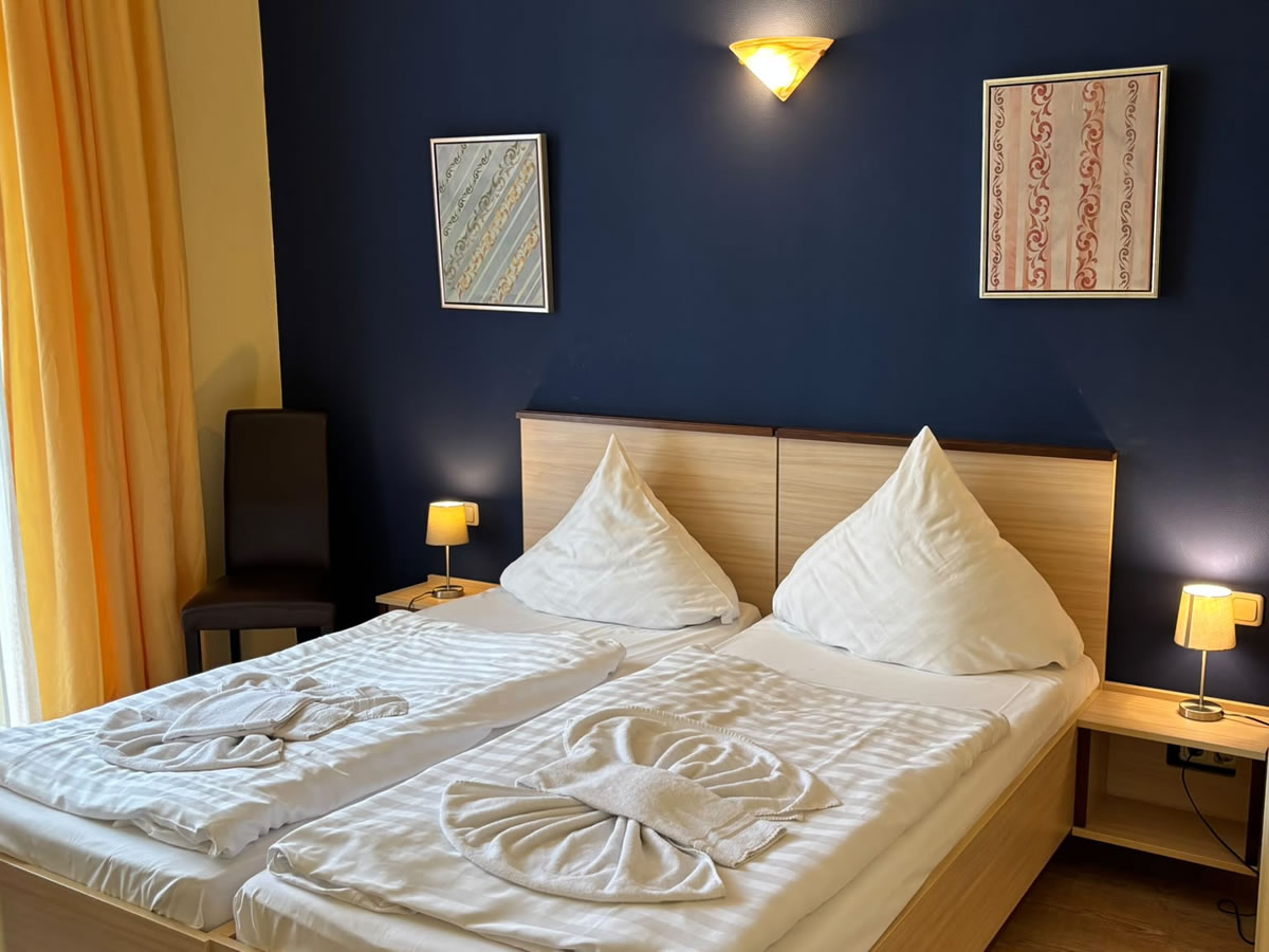 Doppelzimmer in der Pension Chez Fasan